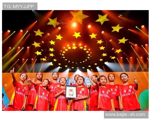 闪耀绿茵荣耀时刻世界足球巨星齐聚颁奖盛典辉映荣耀之夜